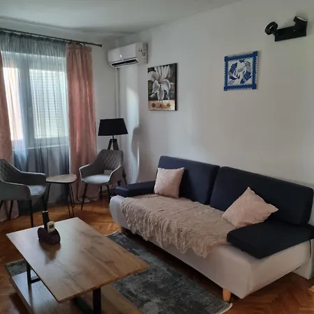 Lion Apartament